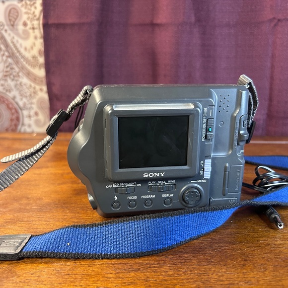 Sony Silver Video Camera - Picture 3 of 9